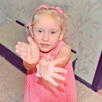 Даша Манузина