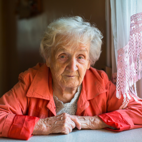 Минздрав России представил проект дневника наблюдения за пожилым пациентом на дому