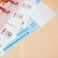 Начиная с какого дня пособие по временной нетрудоспособности выплачивается за счет средств ФСС, если работник трудился в первый день больничного?