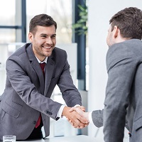 Возможность уменьшения стоимости отгруженных товаров на сумму выплачиваемой премии могут исключить