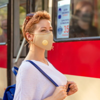 За нахождение без гигиенической маски в общественных местах можно получить штраф до 40 тыс. руб.