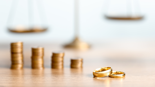 УК РФ предлагают дополнить статьей за фиктивный брак для получения соцпособий