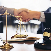 При использовании примирительных процедур предлагается возвращать истцу часть уплаченной им госпошлины