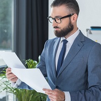 Налоговые органы вправе истребовать документы по цепочке сделок при проведении налоговых проверок