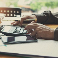 Подходит срок уплаты 1/3 суммы НДС за I квартал 2017 года