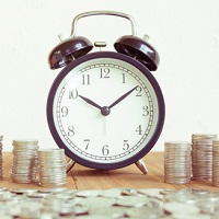 Подходит срок уплаты 1/3 суммы НДС и подачи декларации за II квартал 2017 года