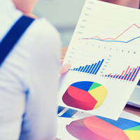 Правительство РФ разработает сценарий социально-экономического развития, предусматривающий снижение инфляции до уровня 4%