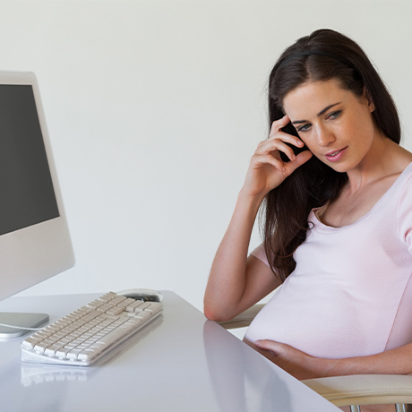 Должна ли беременная сотрудница подтверждать визит к врачу в рабочее время