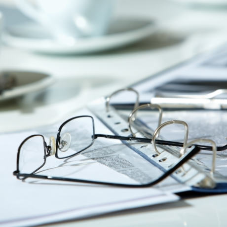 С 1 октября 2022 года – новые стандарты системы безопасности труда