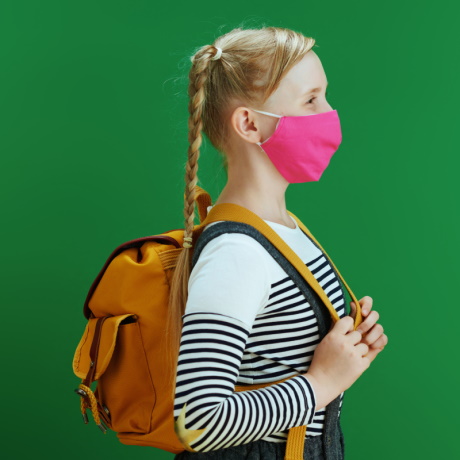 :    ,      -  COVID-19     , 