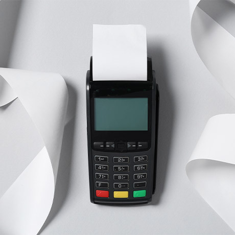 Кассовый чек нельзя не печатать при несообщении покупателем телефона или e-mail