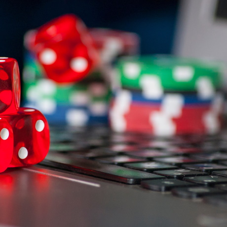 Безработным хотят запретить брать микрозаймы