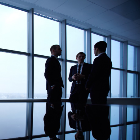 Определен порядок ведения реестра единственных поставщиков лексредств и медизделий, не имеющих российских аналогов в целях закупок по Закону № 44-ФЗ