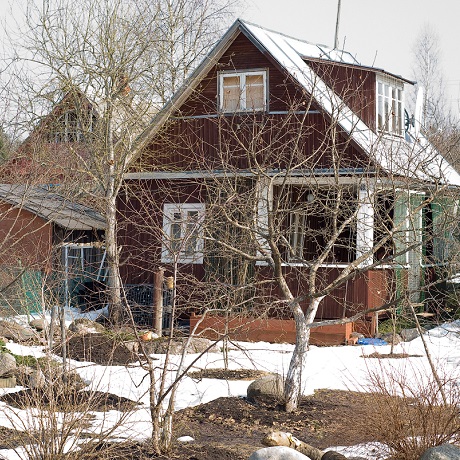 Упрощенный порядок госрегистрации прав на дома, построенные на дачных и садовых участках, могут продлить до 1 марта 2020 года