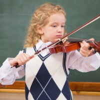 Определены особенности закупок Минпромторгом России музыкальных инструментов для оснащения детских школ искусств в 2021 году