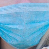 Государственные закупки импортных медицинских масок планируется временно запретить