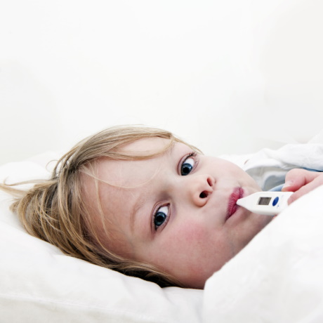 До конца года в РФ ввезут почти 2 тыс. упаковок