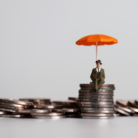 �� 300 ���. ���. ����� ��������� �������� �� ����� � ������������ �����������