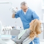 Отбеливание зубов не помогло: отвечает ли за это клиника?