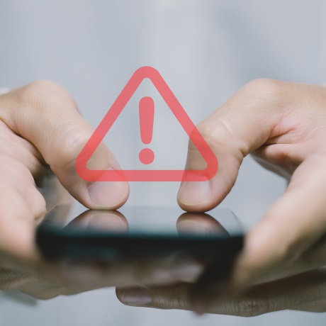 Суд впервые оштрафовал банк на 200 тыс. за передачу данных клиента в мессенджере