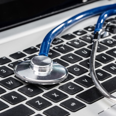 Разработан порядок организации системы электронного документооборота в сфере охраны здоровья