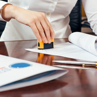 Минюст России зарегистрировал приказ о порядке санкционирования операций при казначейском сопровождении госконтрактов