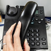 Рособрнадзор возобновил работу телефона доверия по вопросам ЕГЭ