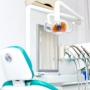Оказание экстренной медпомощи после лечения зуба – основание для внеплановой проверки стоматологии