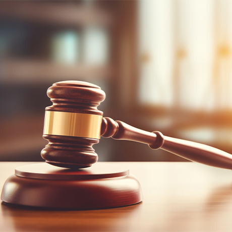 ВС РФ уточнил порядок взыскания убытков по вине секретаря суда