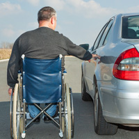 Для инвалидов, которым требуется установка ручного управления автомобилем, могут вернуть экстерн при подготовке к сдаче экзамена в ГИБДД