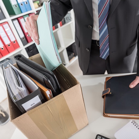 Предусмотрена возможность единовременной выплаты двукратного среднемесячного заработка работнику при ликвидации организации