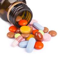 Комплекс мер по защите российских потребителей от контрафактных лекарств должен быть разработан к октябрю 2014 года