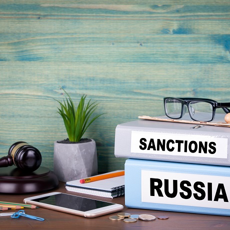 Как гражданам РФ и российским компаниям защитить свои имущественные права за рубежом в условиях санкций?