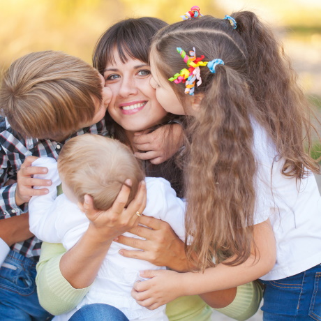 Многодетным матерям в России повысят пенсии с 1 января 2026 года