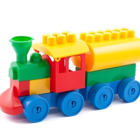 Установлен льготный проезд для семей с детьми, путешествующих поездами дальнего следования