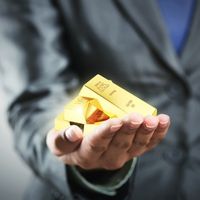 Банк России будет осуществлять покупку золота по договорной цене