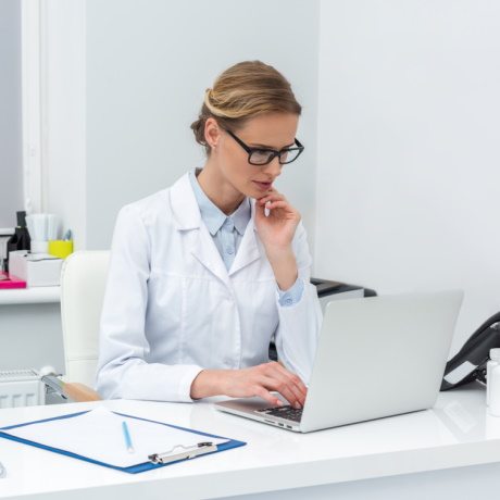 Как будут проводиться опросы пациентов системы ОМС об удовлетворенности лечением?