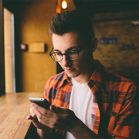 ВС РФ оправдал взявшего потерянный телефон и не успевшего вернуть его мужчину