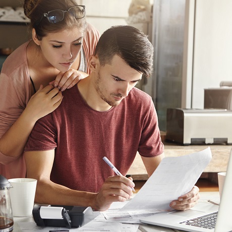 Минстрой России пояснил, как производится расчет платы за коммунальные услуги по показаниям приборов учета в период изменения тарифов