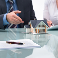 Процедуру госрегистрации прав на недвижимое имущество и сделок с ним усовершенствуют