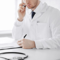 Срочная КТ легких для пациентов с симптомами COVID и "лечение по телефону": обзор новых поправок