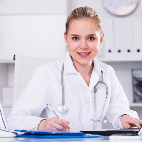 Утверждены особенности спецоценки условий труда медработников паллиативной службы