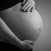 Недееспособным беременным женщинам могут разрешить делать аборт на любом сроке беременности
