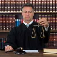 Обращение в ГИТ или прокуратуру — уважительная причина пропуска срока на обращение в суд