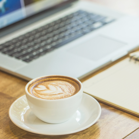 Открыть кофейню или салон красоты теперь можно через