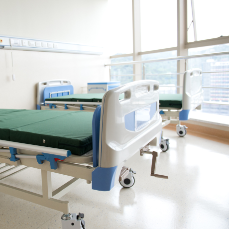 Частная неотложка не смогла добиться получения дополнительных вызовов по ОМС