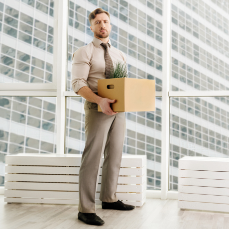 При увольнении по соглашению сторон суд должен проверить баланс интересов