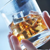Алкоголь могут запретить продавать в пределах зон ЧС в период действия режимов повышенной готовности или ЧС