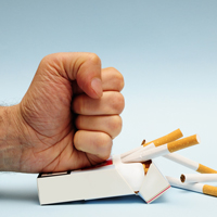 Предпринимаются меры по охране здоровья граждан от воздействия окружающего табачного дыма и последствий потребления табака