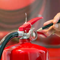 Необходимо ли ИП обучать мерам пожарной безопасности своих работников?